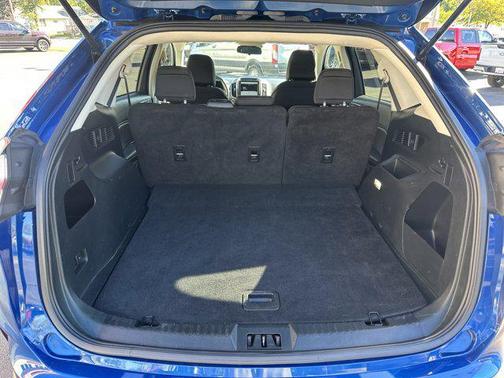 2021 Ford Edge SE