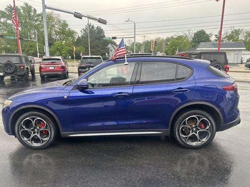 2022 Alfa Romeo Stelvio Ti