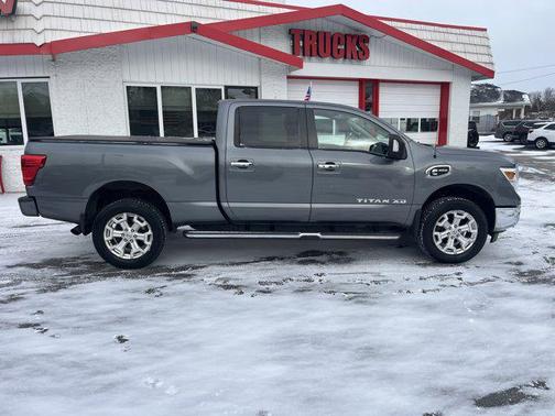 2018 Nissan Titan XD SV