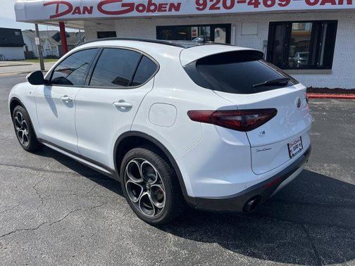 2022 Alfa Romeo Stelvio Ti