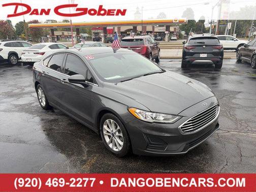 2020 Ford Fusion SE