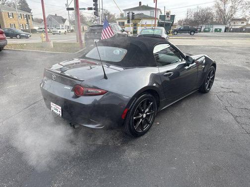 2016 Mazda MX-5 Miata Club