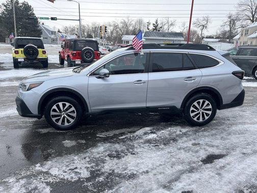 2022 Subaru Outback Premium