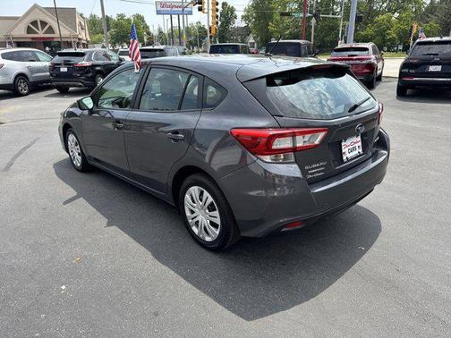 2019 Subaru Impreza 2.0i