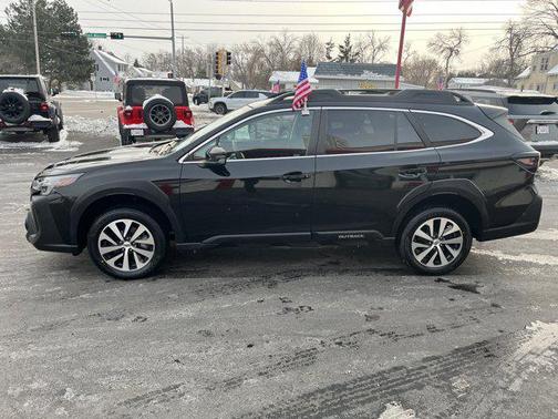 2023 Subaru Outback Premium