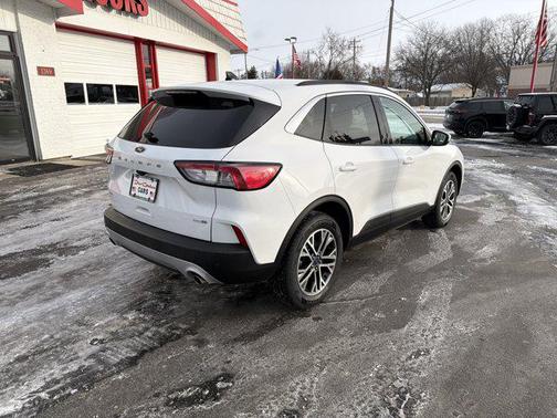 2020 Ford Escape SEL