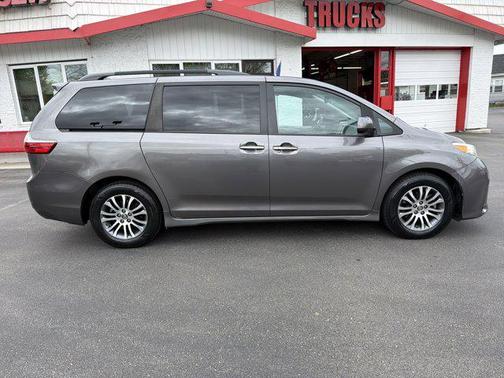 2018 Toyota Sienna