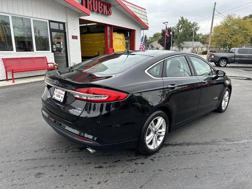 2018 Ford Fusion Hybrid SE