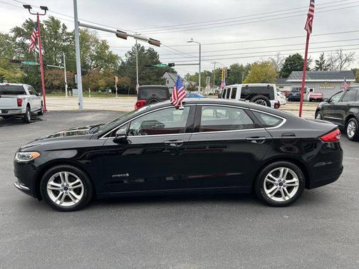 2018 Ford Fusion Hybrid SE