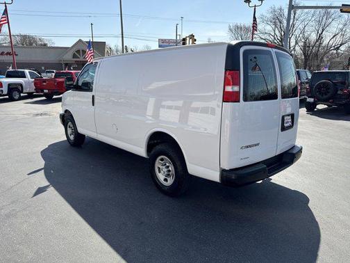 2020 Chevrolet Express 2500 RWD 2500 Regular Wheelbase WT