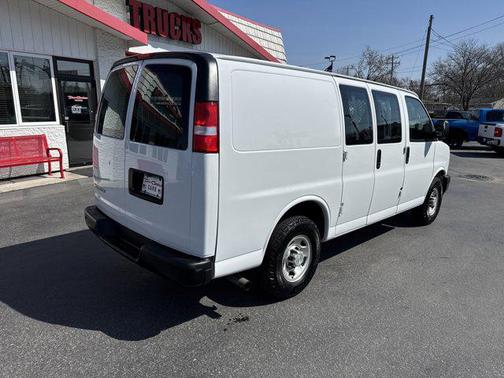 2020 Chevrolet Express 2500 RWD 2500 Regular Wheelbase WT