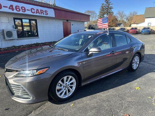 2024 Toyota Camry LE