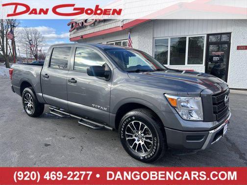 2022 Nissan Titan SV