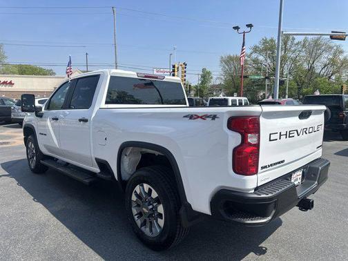2023 Chevrolet Silverado 2500 Custom