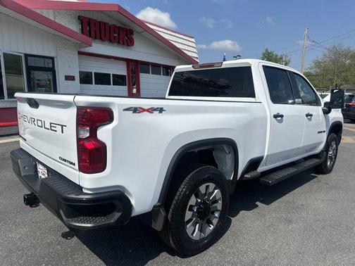 2023 Chevrolet Silverado 2500 Custom