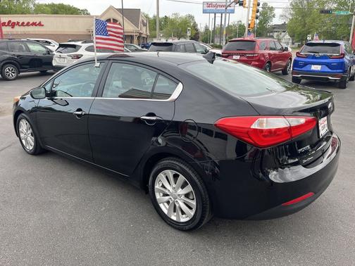 Aurora Black 2015 Kia Forte EX