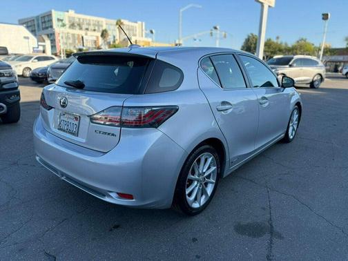 2011 Lexus CT 200h Base