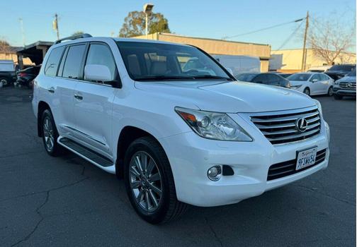 2011 Lexus LX 570 Base