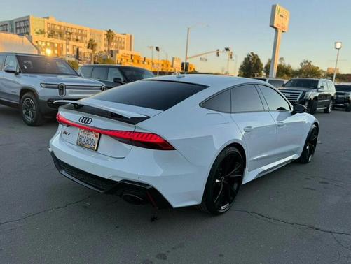 2021 Audi RS 7 4.0T