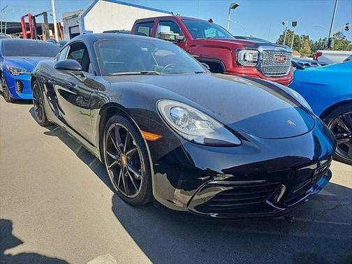 2017 Porsche 718 Cayman Base