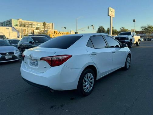 2019 Toyota Corolla LE