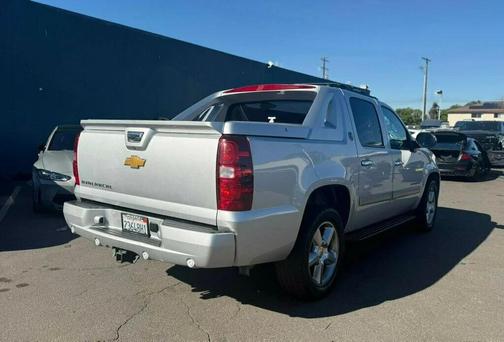 2013 Chevrolet Avalanche LT