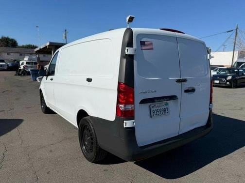 Arctic White 2017 Mercedes-Benz Metris Base