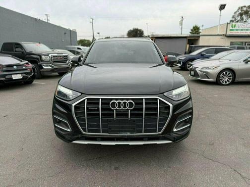 2022 Audi Q5 40 Premium Plus
