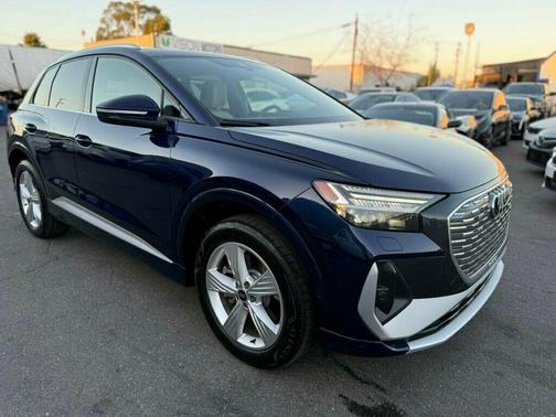 2023 Audi Q4 e-tron Prestige 50 quattro