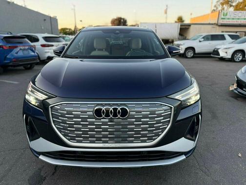 2023 Audi Q4 e-tron Prestige 50 quattro