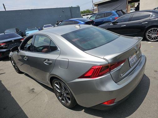 Atomic Silver 2018 Lexus IS 300 Base