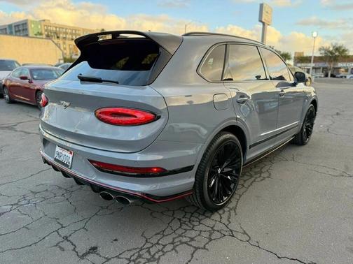 2022 Bentley Bentayga Speed