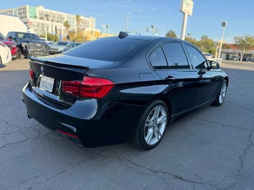 Jet Black 2018 BMW 330 330i