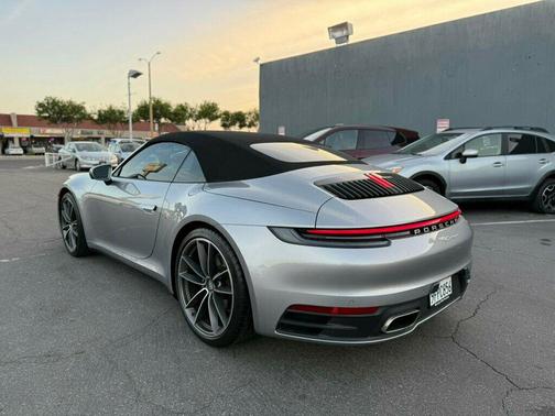 2023 Porsche 911 Carrera