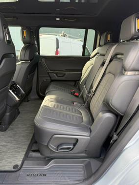 2026 Rivian R1S Dual Motor Standard Pack