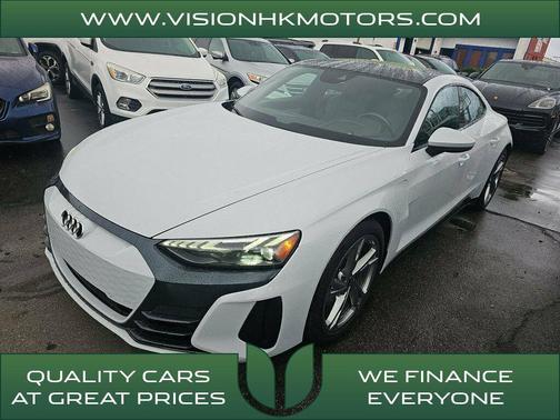 2024 Audi e-tron GT Premium Plus quattro