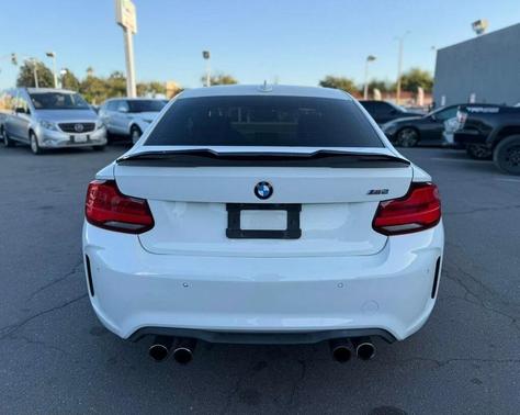 Alpine White 2018 BMW M2 Base