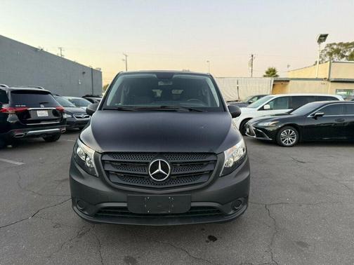 2019 Mercedes-Benz Metris Base