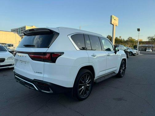 2023 Lexus LX 600 Base