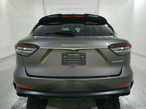 2022 Maserati Levante Modena