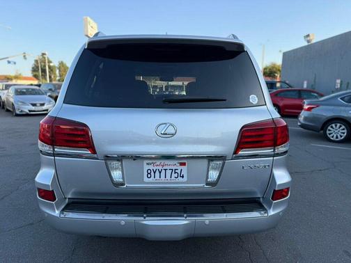 Silver Lining Metallic 2014 Lexus LX 570 Base