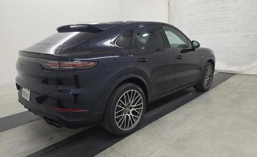 2022 Porsche Cayenne Cayenne E-Hybrid