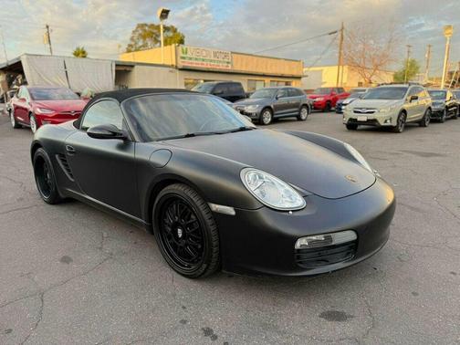 2005 Porsche Boxster 2dr Roadster
