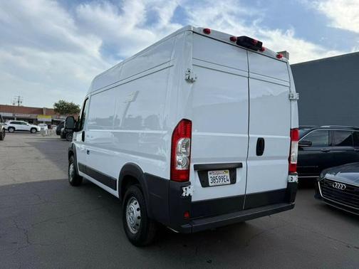 Bright White Clearcoat 2017 RAM ProMaster 2500 High Roof