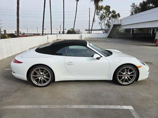 2015 Porsche 911 Carrera