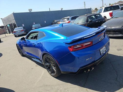 Arctic Blue Metallic 2018 Chevrolet Camaro ZL1
