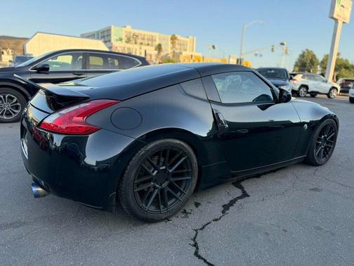 2017 Nissan 370Z NISMO