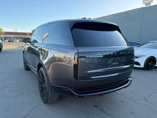 2023 Land Rover Range Rover P400 SE