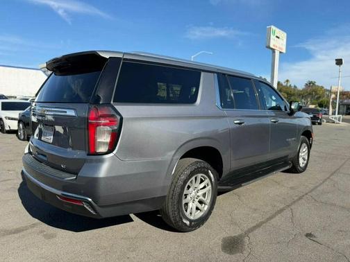 Not Specified 2021 Chevrolet Suburban LT