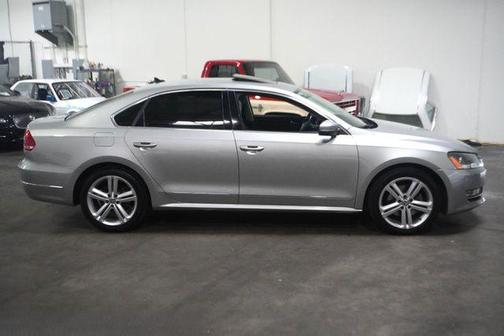 2014 Volkswagen Passat 2.0L TDI DSG SEL Premium